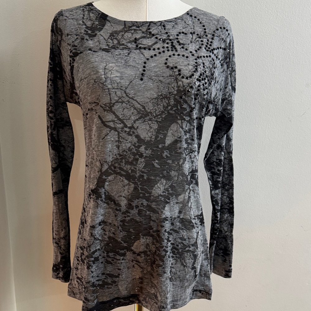 Nally & Millie Women’s Y2K Long Sleeve Embellished Top – Size M EUC